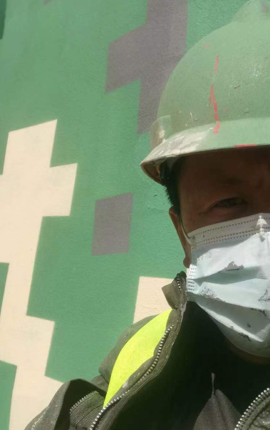 巴中迷彩漆未完全固化；